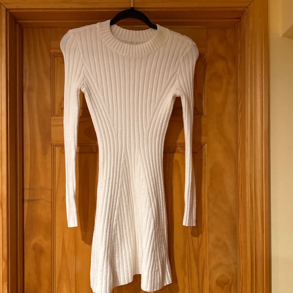 Hollister white sweater mini dress - Picture 1 of 7